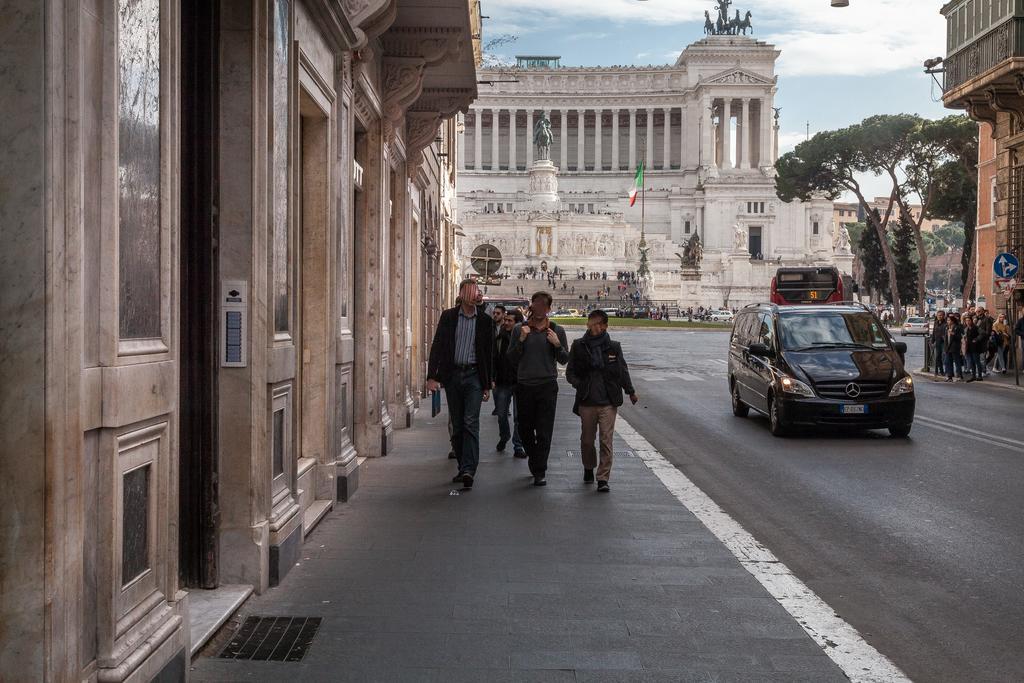 Amazing Suite Piazza Venezia Rom Exterior foto